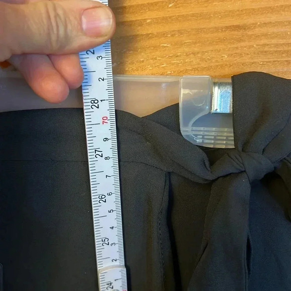 Krisa by revolve womens‎ wrap asymmetrical skirt XS oversized black midi event - Picture 3 of 11